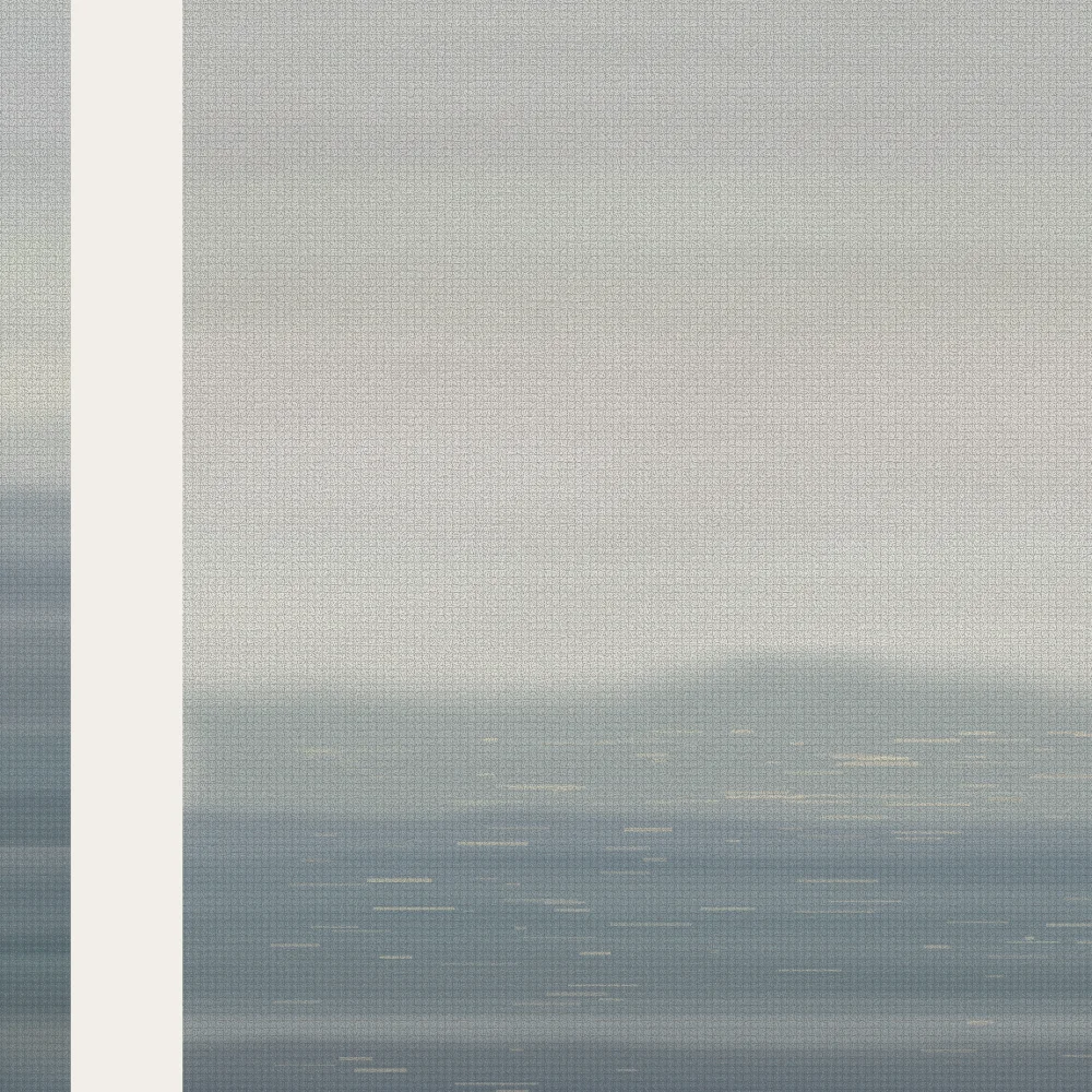 Detail of the gap between the two panels, where the bands almost — but don't quite — align.